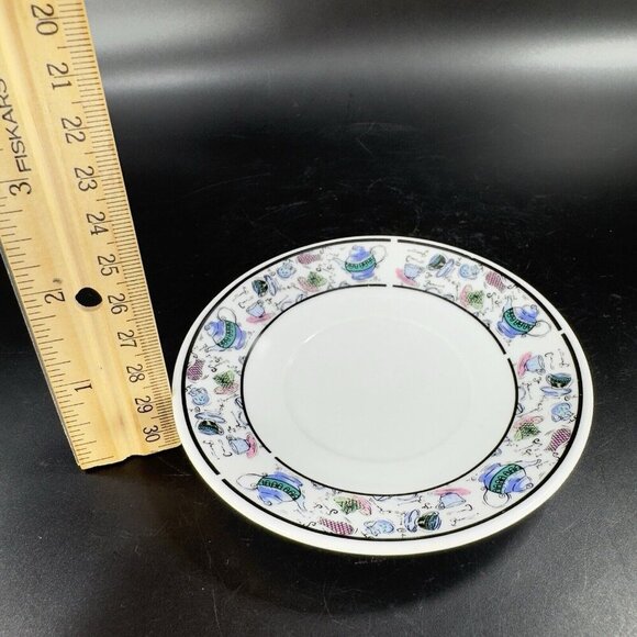 Vintage CHEKOSLOVAKIAN Fine Porcelain Motif Teacup And Saucer Czechoslovakia Set - Picture 8 of 16